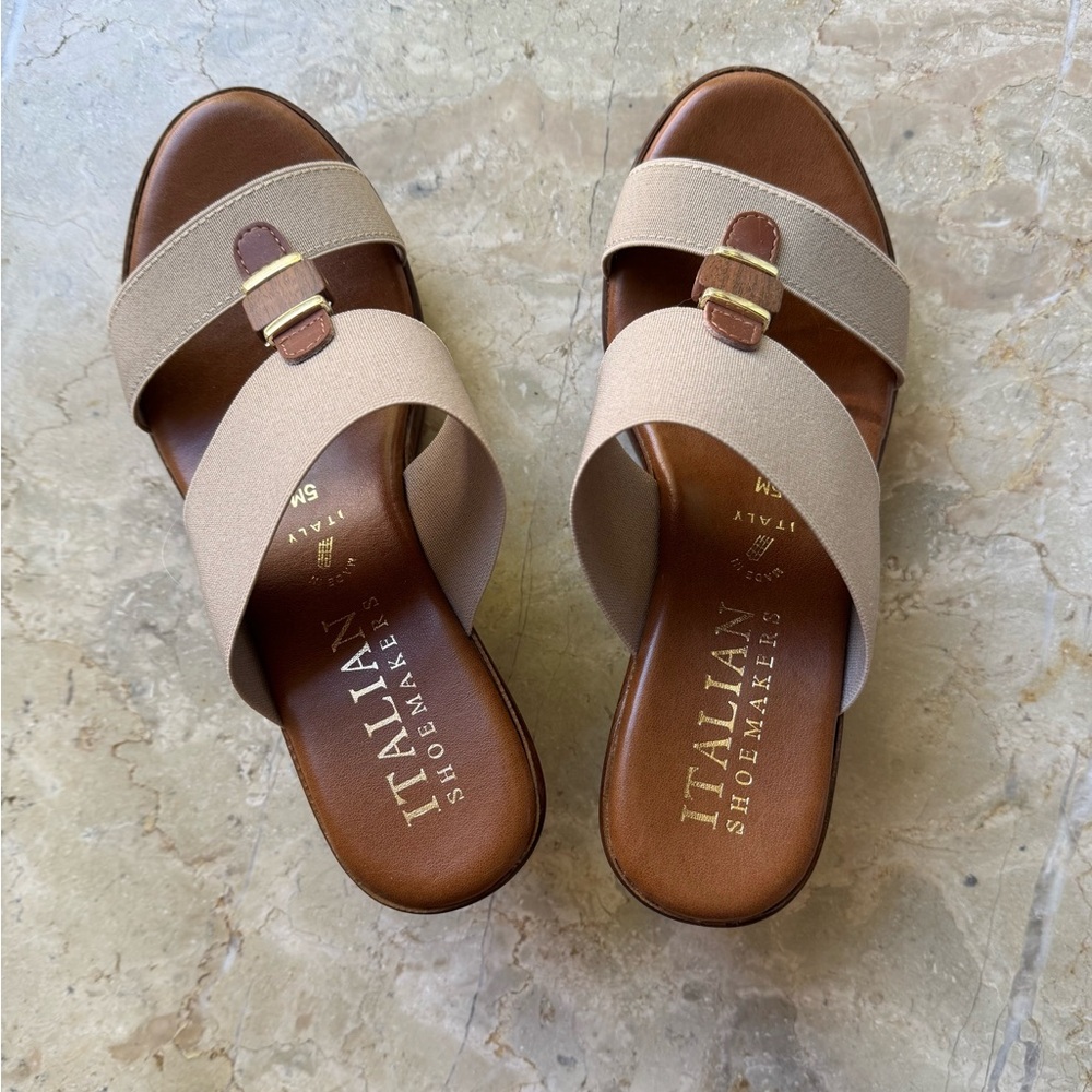 Italian Women’s Shoemakers Beige and Brown Sandals.